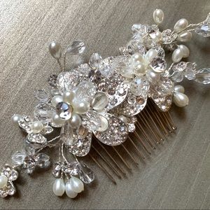 NWOT Bridal Hair Piece